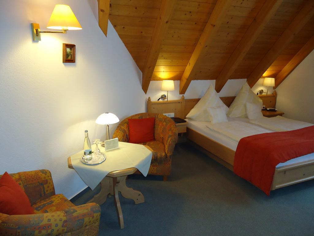 Berghotel Schiller ショナッハ エクステリア 写真