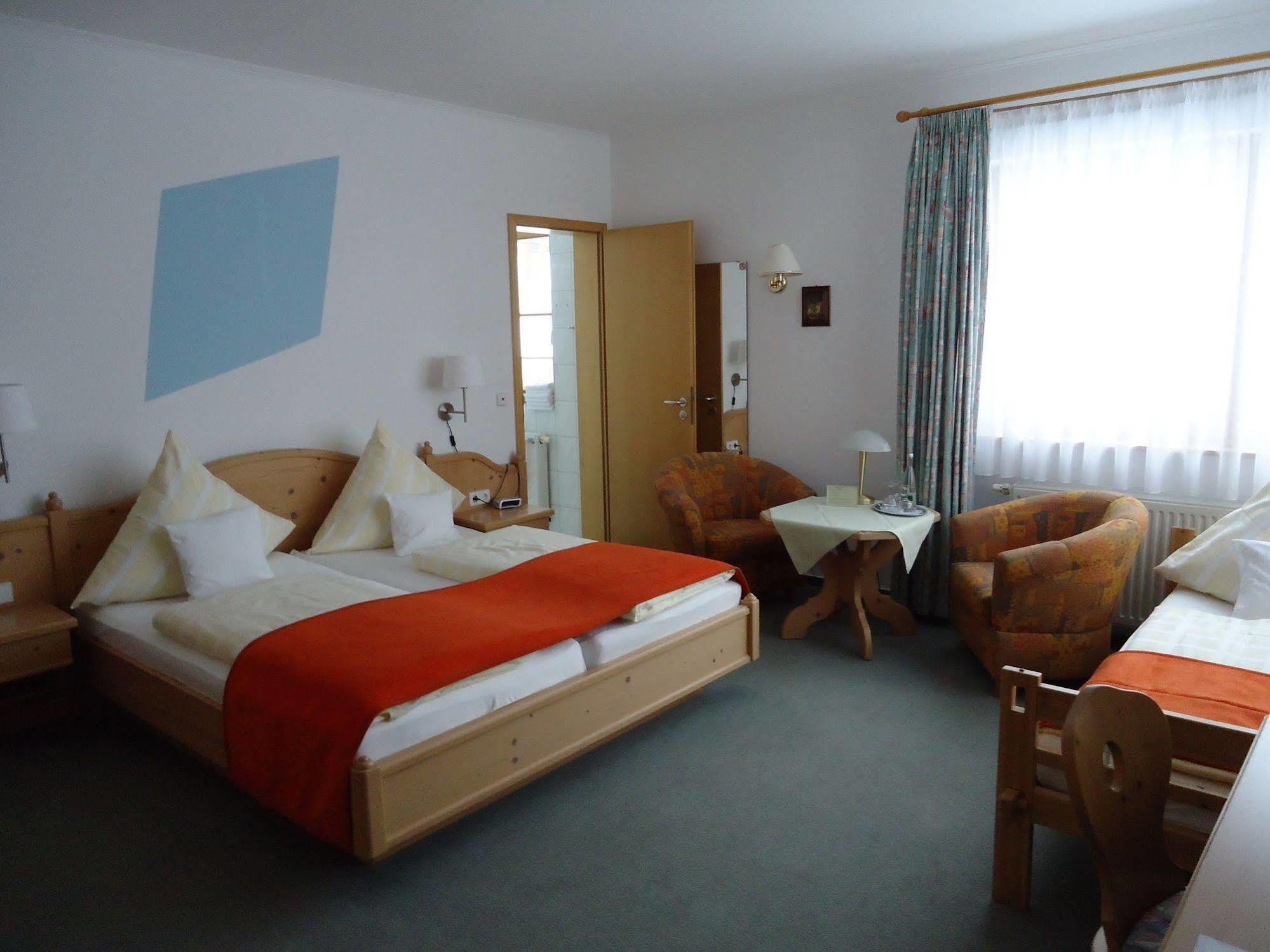 Berghotel Schiller ショナッハ エクステリア 写真